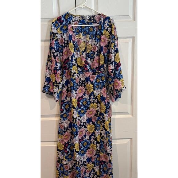 NWT Unique Vintage XS Floral Maxi Wrap Dress – 70s-Inspired Boho Style - Picture 1 of 7